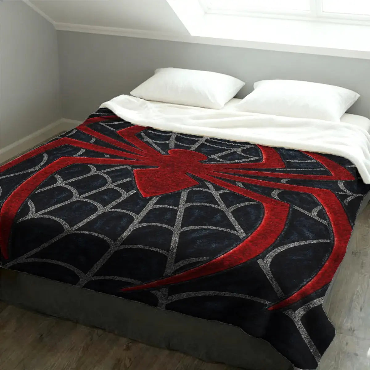 Spider Web Pattern Flannel Blanket Soft Skin Friendly Warm Cozy Throw Blanket Gothic Halloween Style Lightweight Bedding Blanket for Bed Sofa Couch Bedroom Living Room Nap Home Decor Birthday Gift